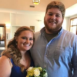 Meet your Posher, Courtnie