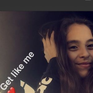 Meet your Posher, Hannah