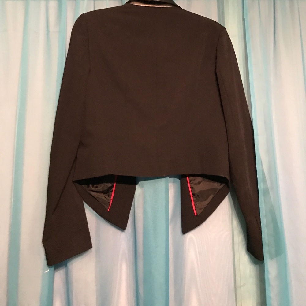 Jacket - Picture 2 of 3