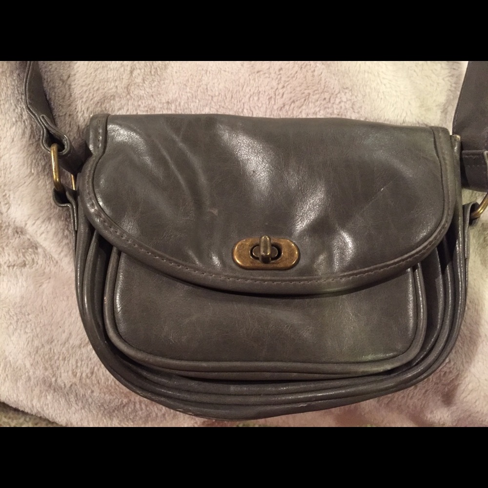 Vintage grey shoulder bag