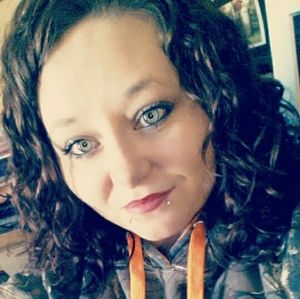 Meet your Posher, Debra