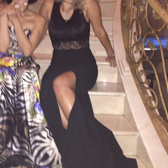 Elegant black floor-length dress - Picture 4 of 4