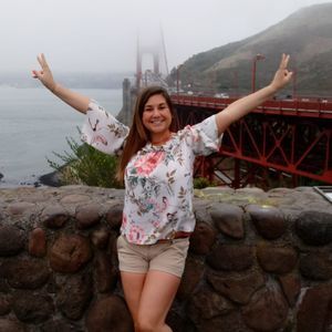 Meet your Posher, Danielle