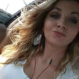 Meet your Posher, Katlyn