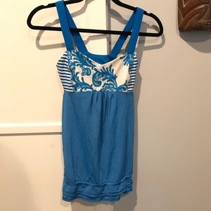 Lululemon tank