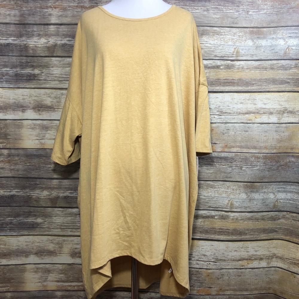 LuLaRoe Irma Tunic
