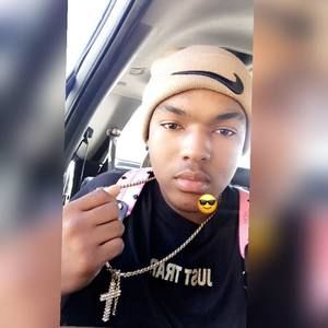 Meet your Posher, Clyde