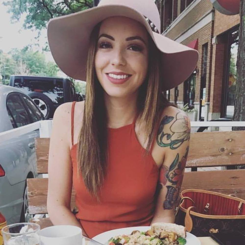 Meet your Posher, Hannah