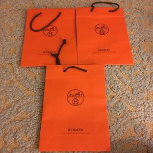 Authentic Hermès shopping bags Medium size