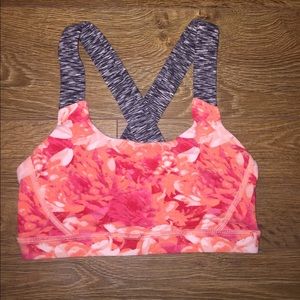 AEO Peach sports bra