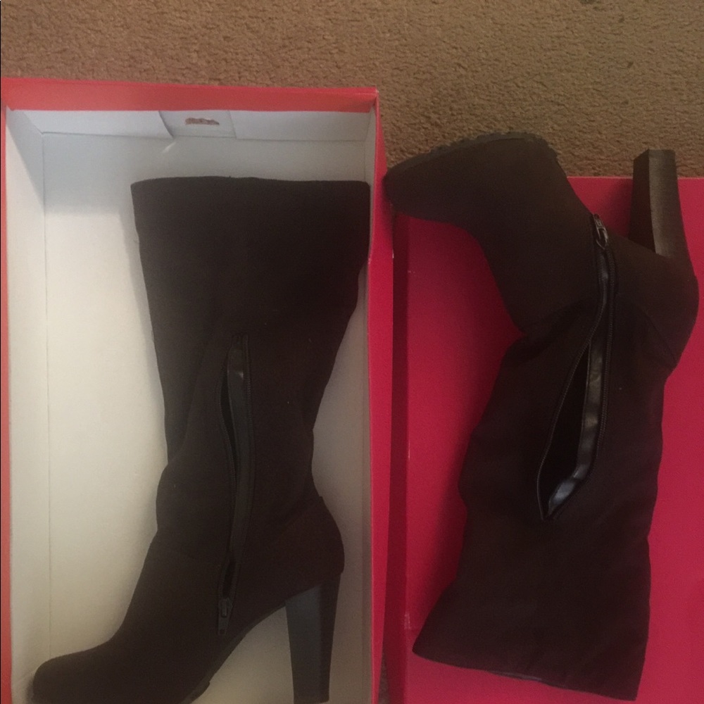 Moda Brown Ladies boots never worn