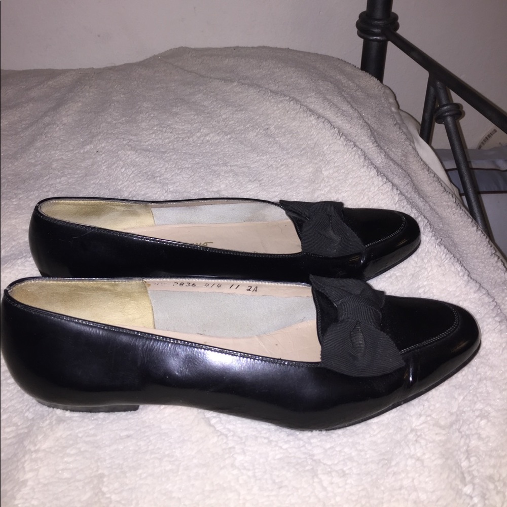 Salvatore Ferragamo Black Bow Flats