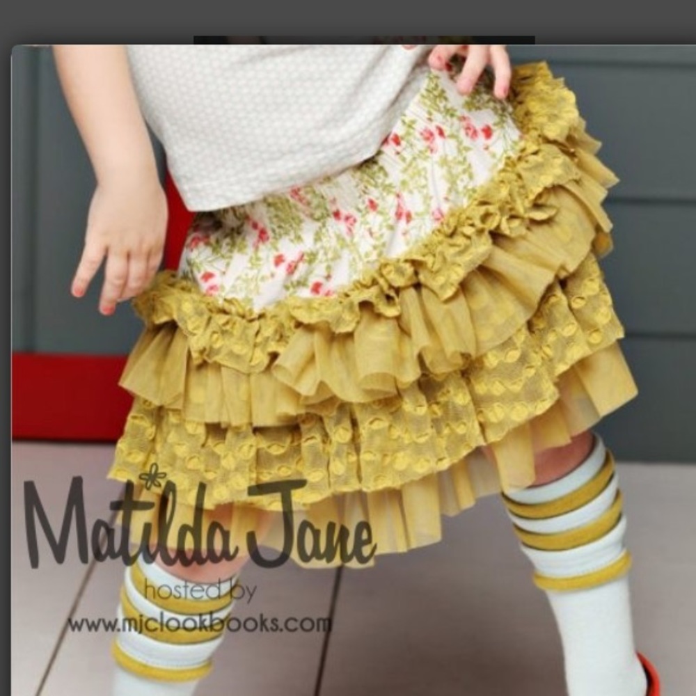 Matilda Jane Serendipity skirt size 4