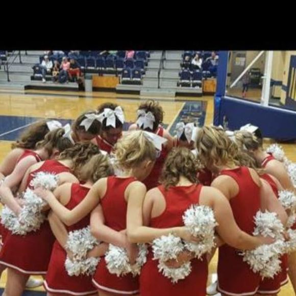 Meet your Posher, Madison - Picture 1 of 1