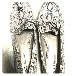Chinese Laundry Size 10 Loafer