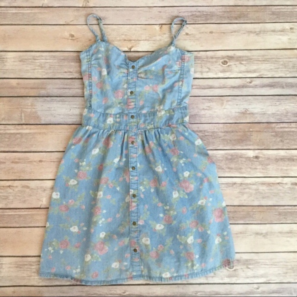 Tinseltown Macy’s Denim Floral Smocked Mini Dress