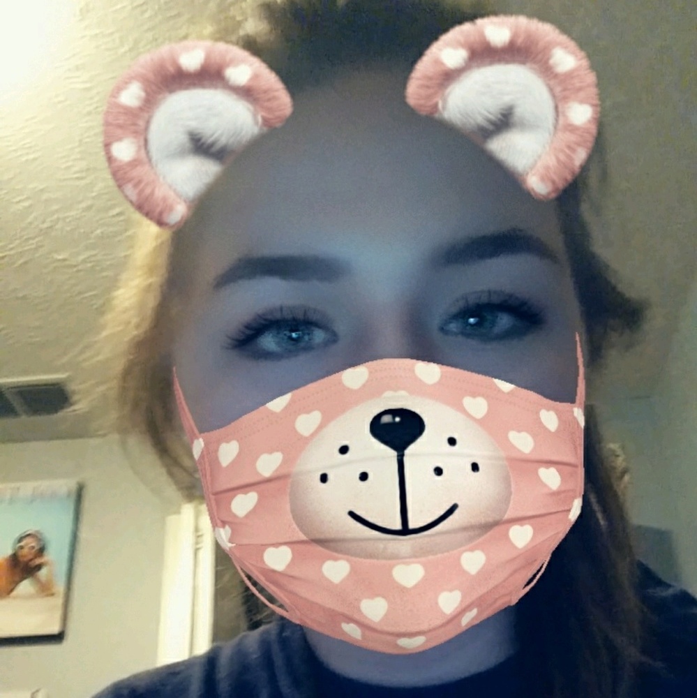 Meet your Posher, Addy