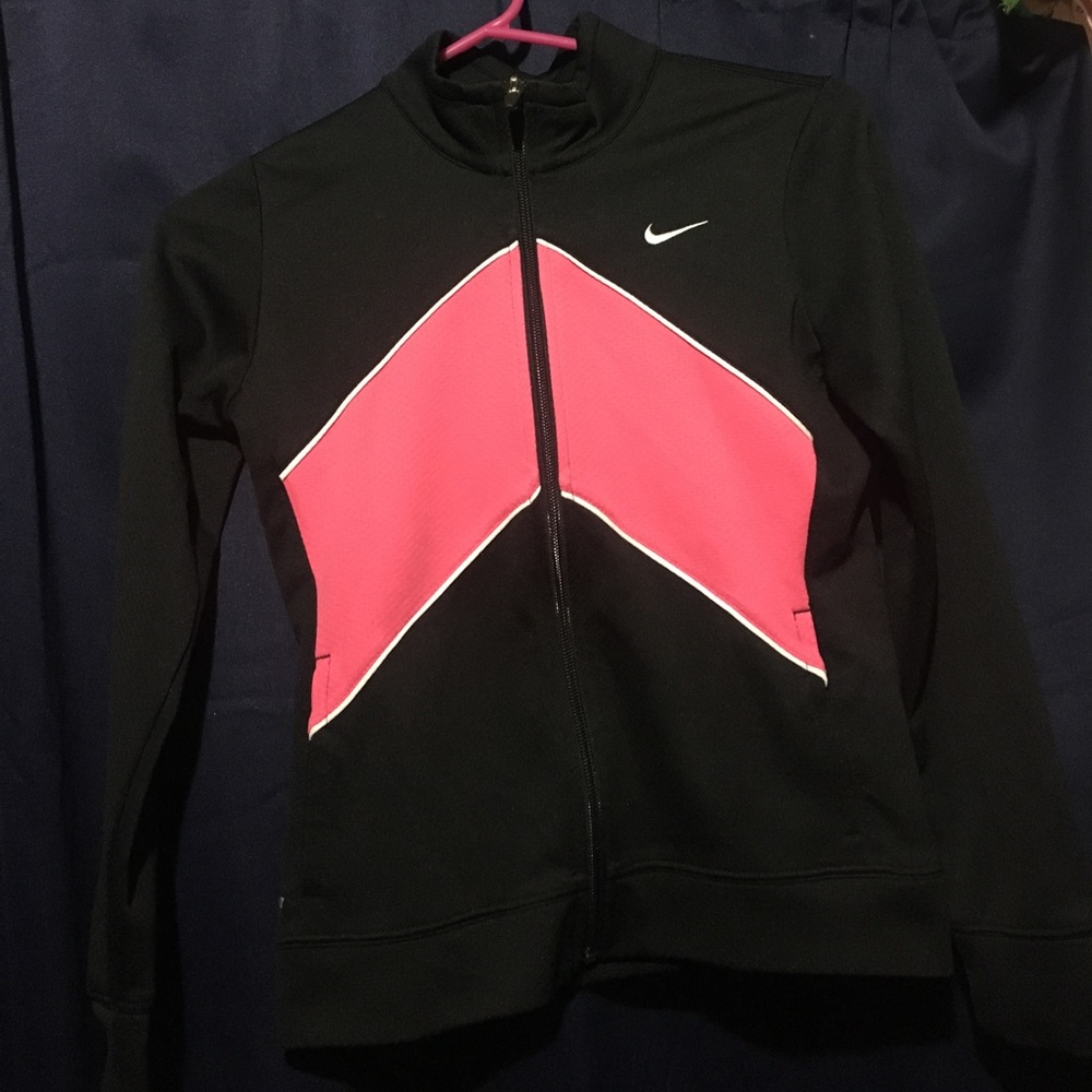 💓 Nike Dri-Fit Jogger Jacket 💓