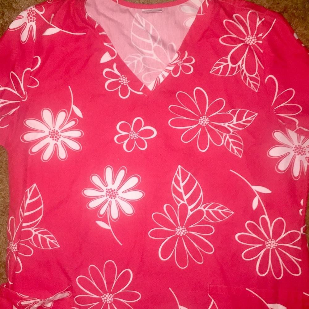 Coral and white scrub top