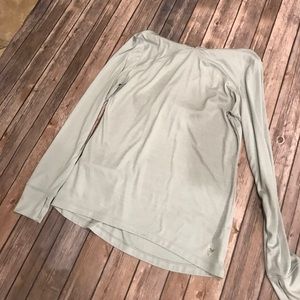 Old navy go dry active grey/silver sweater