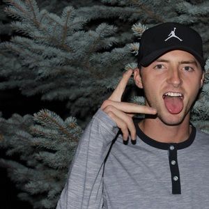 Meet your Posher, Hayden