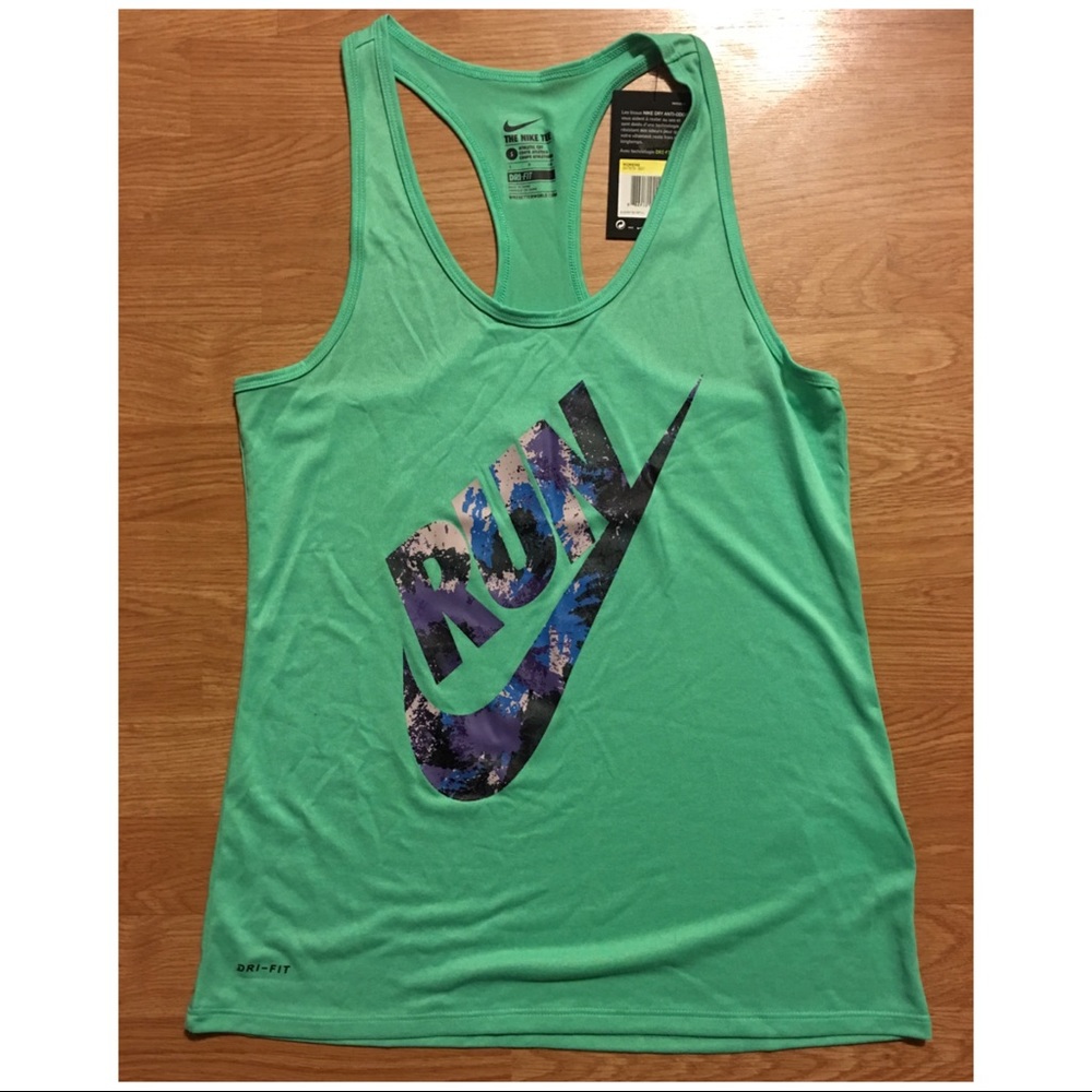 Nike tank dri fit