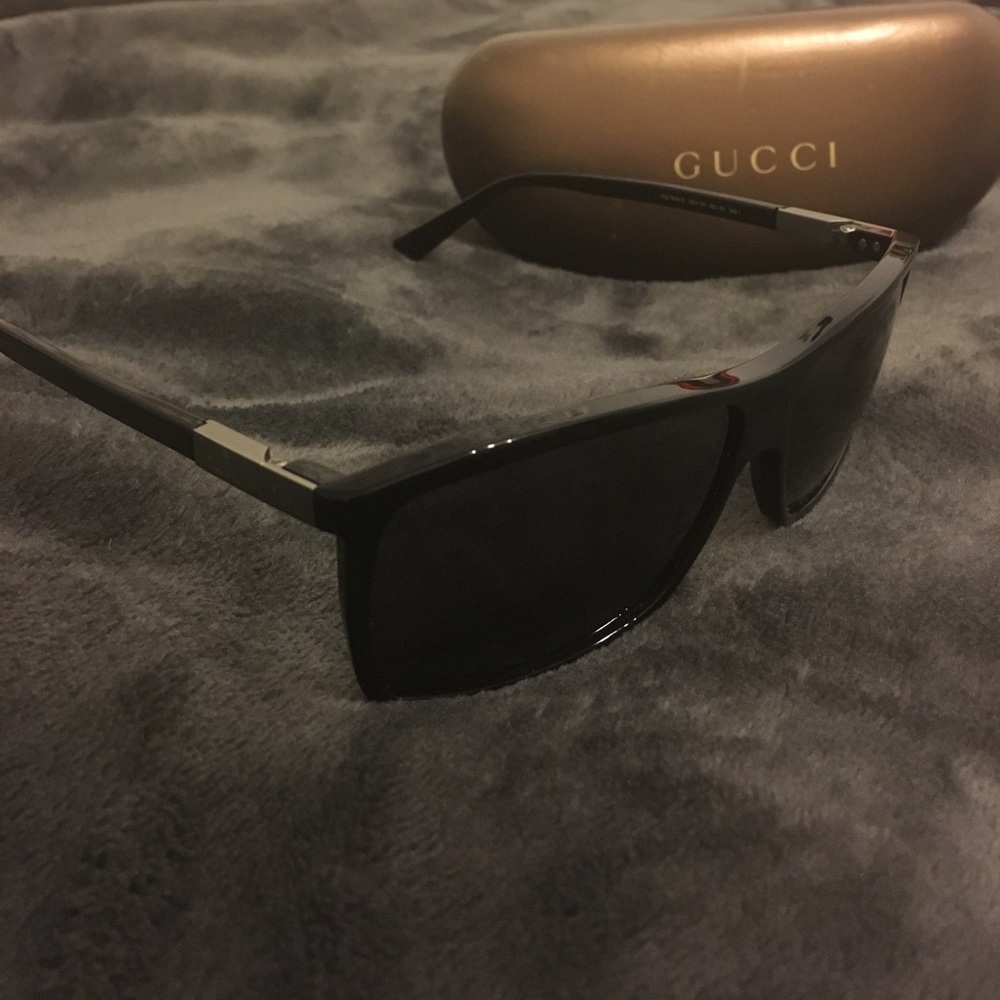 AUTHENTIC Gucci Sunglasses