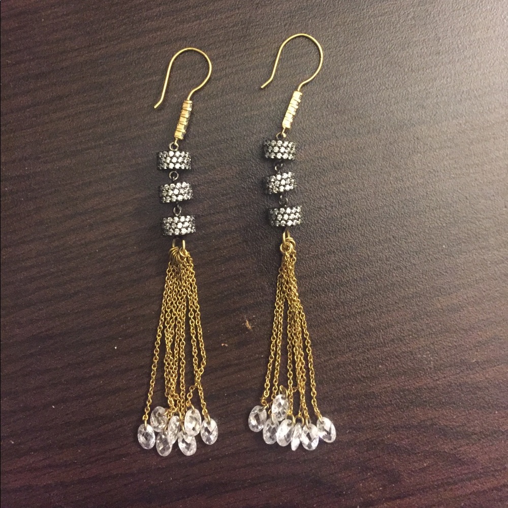 Gold hanging crystal earrings