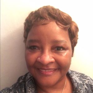 Meet your Posher, Pamela