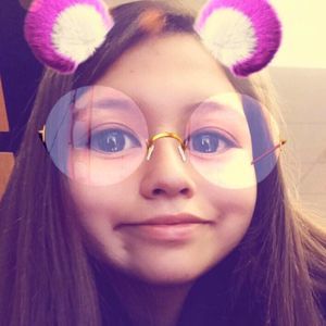 Meet your Posher, Avia