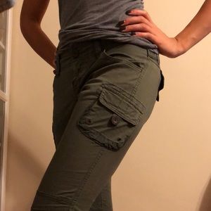 H&M Crop Cargo Pants