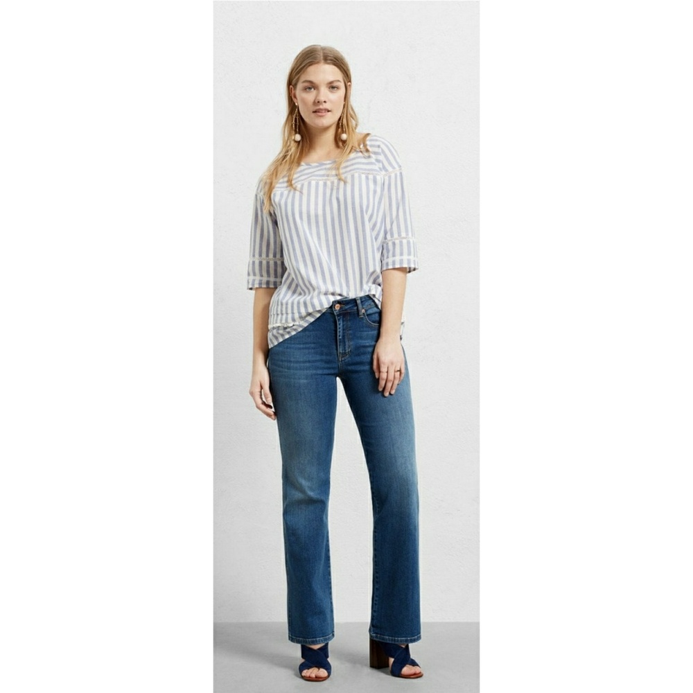 34.5" Inseam! Violeta by MANGO Stretch Flare Jeans