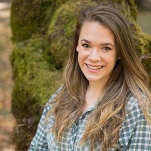 Meet your Posher, Olivia