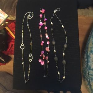 Lot of three necklaces
