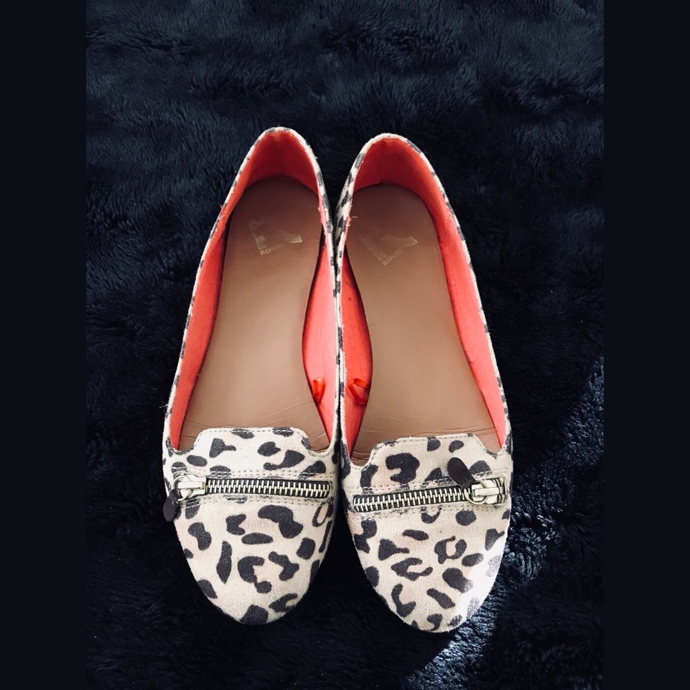 Leopard print flats