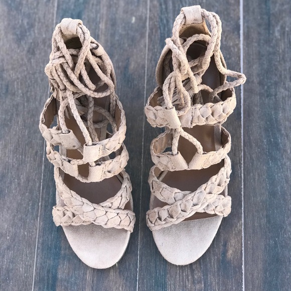 Braided Lace Up Tassel Chunky Heel Boho Sandal - Picture 5 of 7