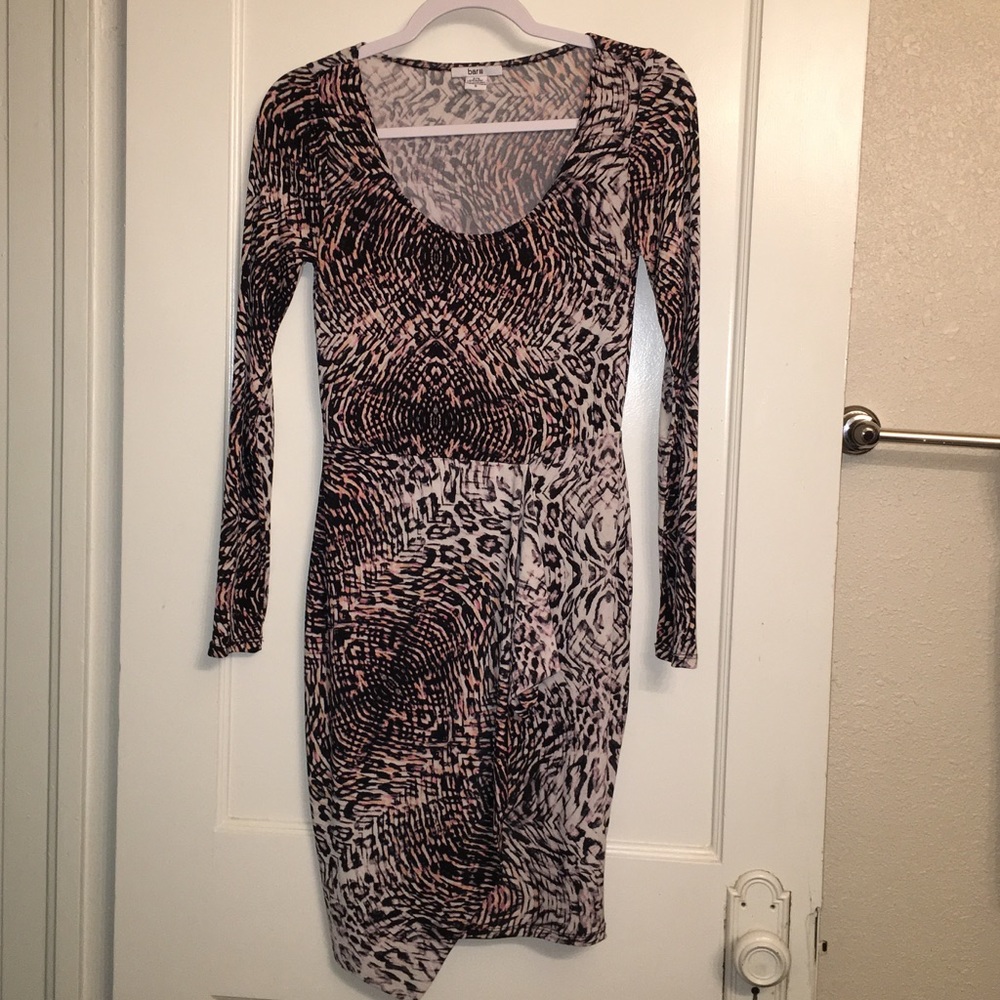 Bar III long sleeve dress poly/spandex size small