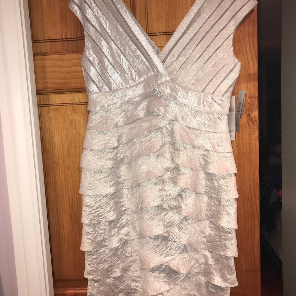 NWT silver gray Adrianna Papell dress