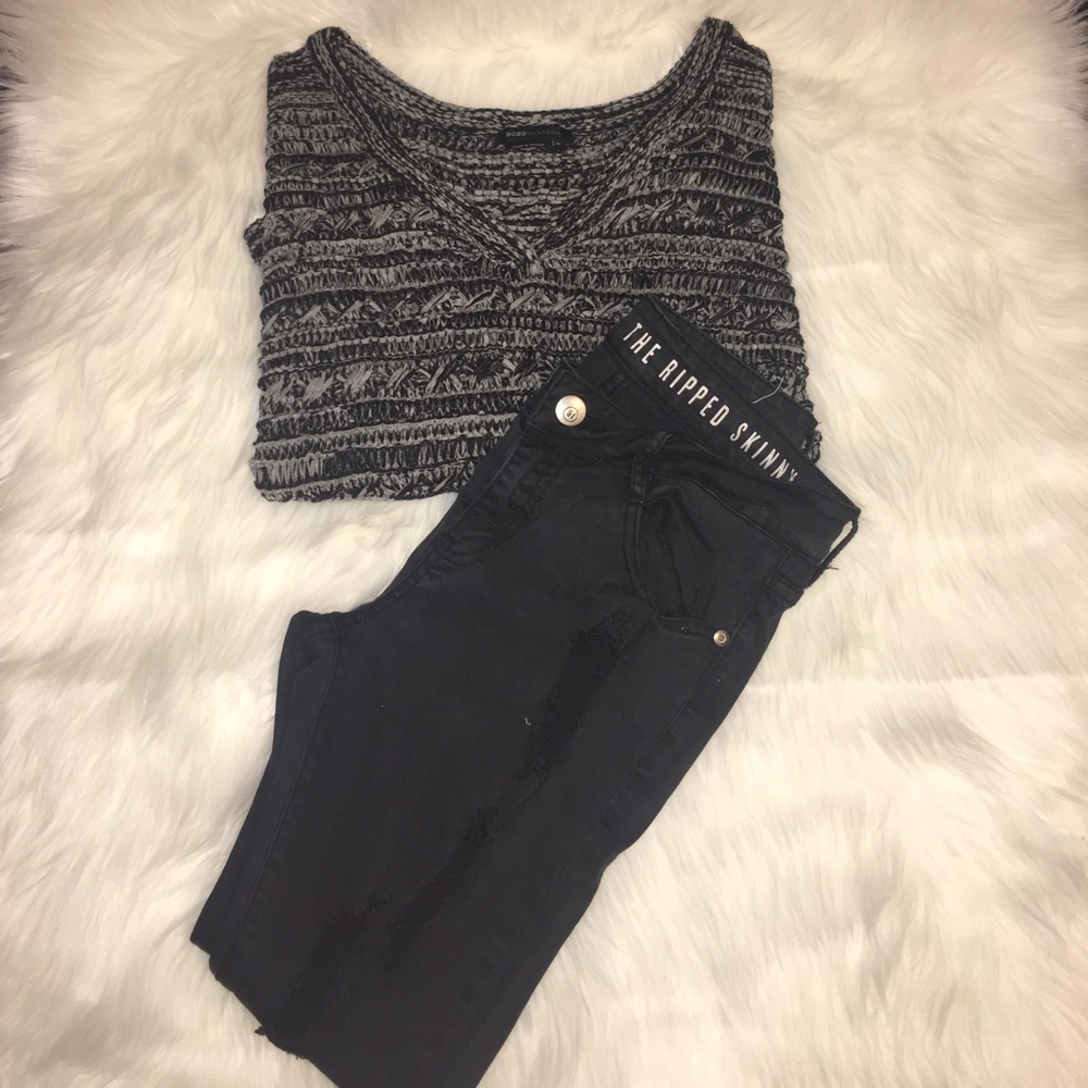 Cute black ripped jeans