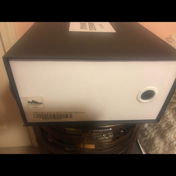 Opening Ceremony Leather Sneakers! - Picture 5 of 6