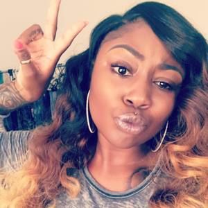 Meet your Posher, Victoria