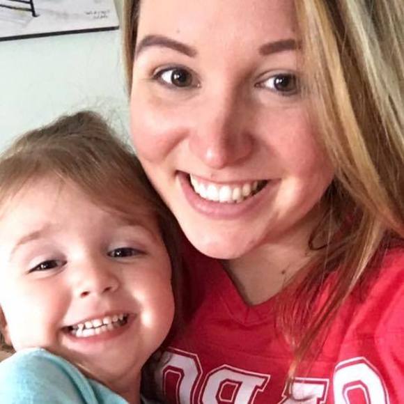 Meet your Posher, Stephanie - Picture 1 of 1