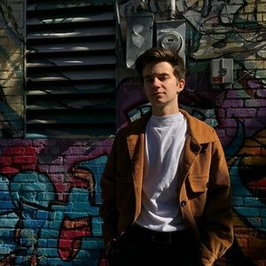 Meet your Posher, Aaron