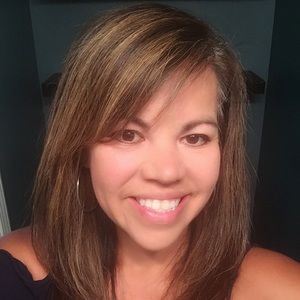 Meet your Posher, Lori