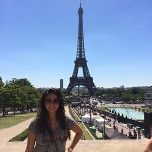 Meet your Posher, Laura