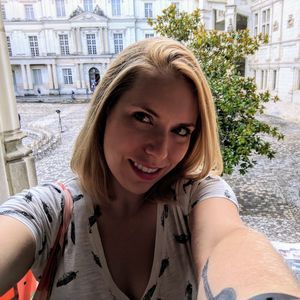 Meet your Posher, Anna