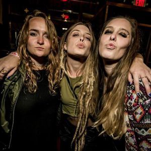 Meet your Posher, Jules