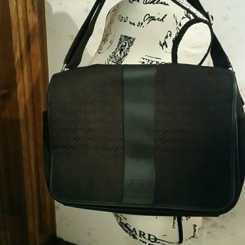 Coach diaper bag,mint  condition