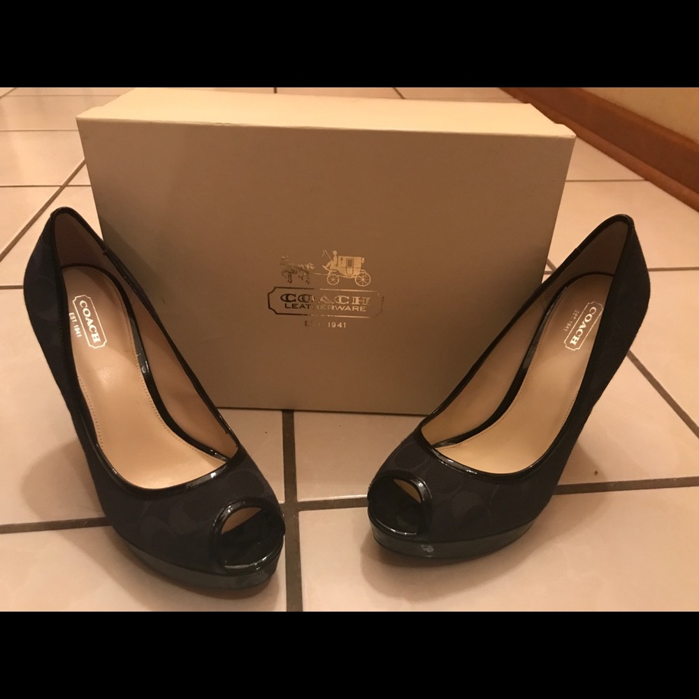 Women’s Coach High Heals