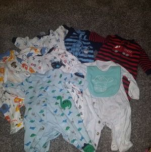 Baby boy clothes size newborn